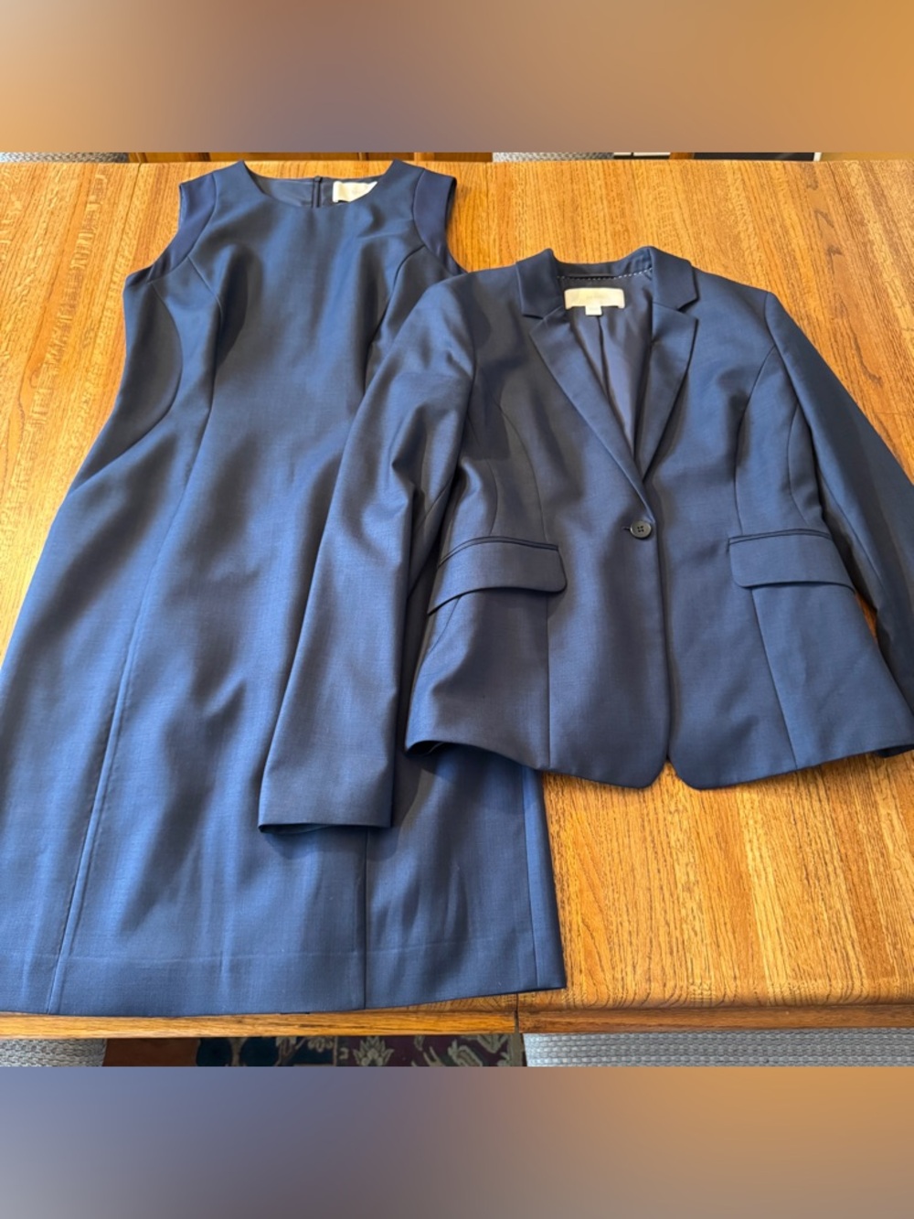 BOSS Hugo Boss Navy Virgin Wool
Dress & Blazer Set Size 4 - Picture 2 of 16